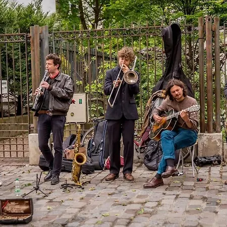 Montmartre Feutrier פריז